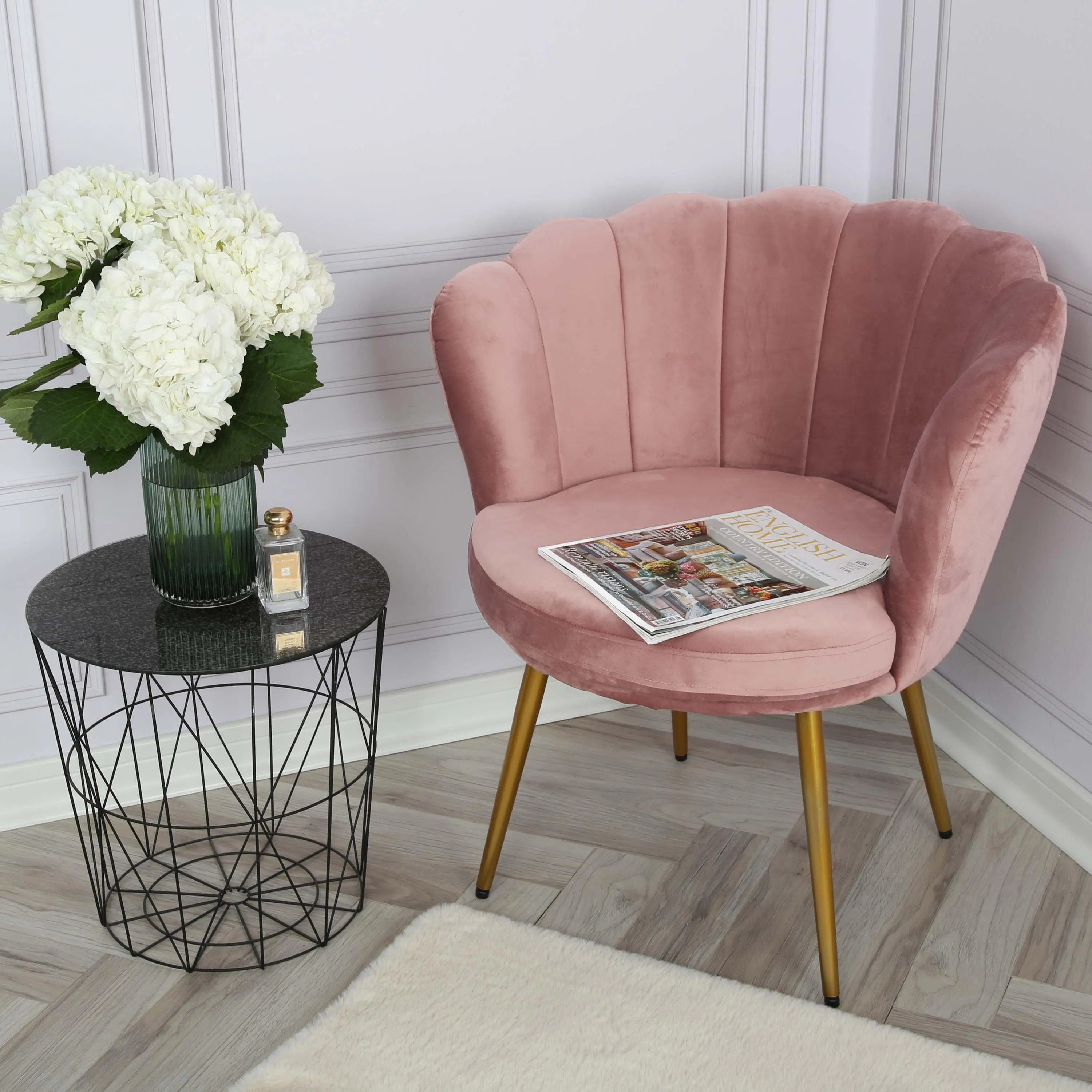 Flora accent chair - scalloped - blush pink