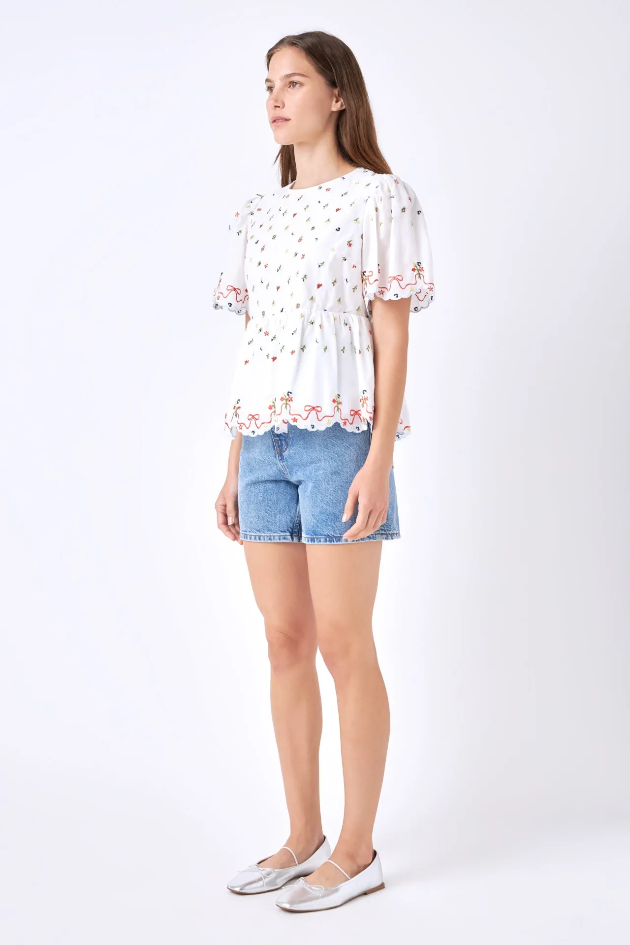 Floral Embroidery Scalloped Top