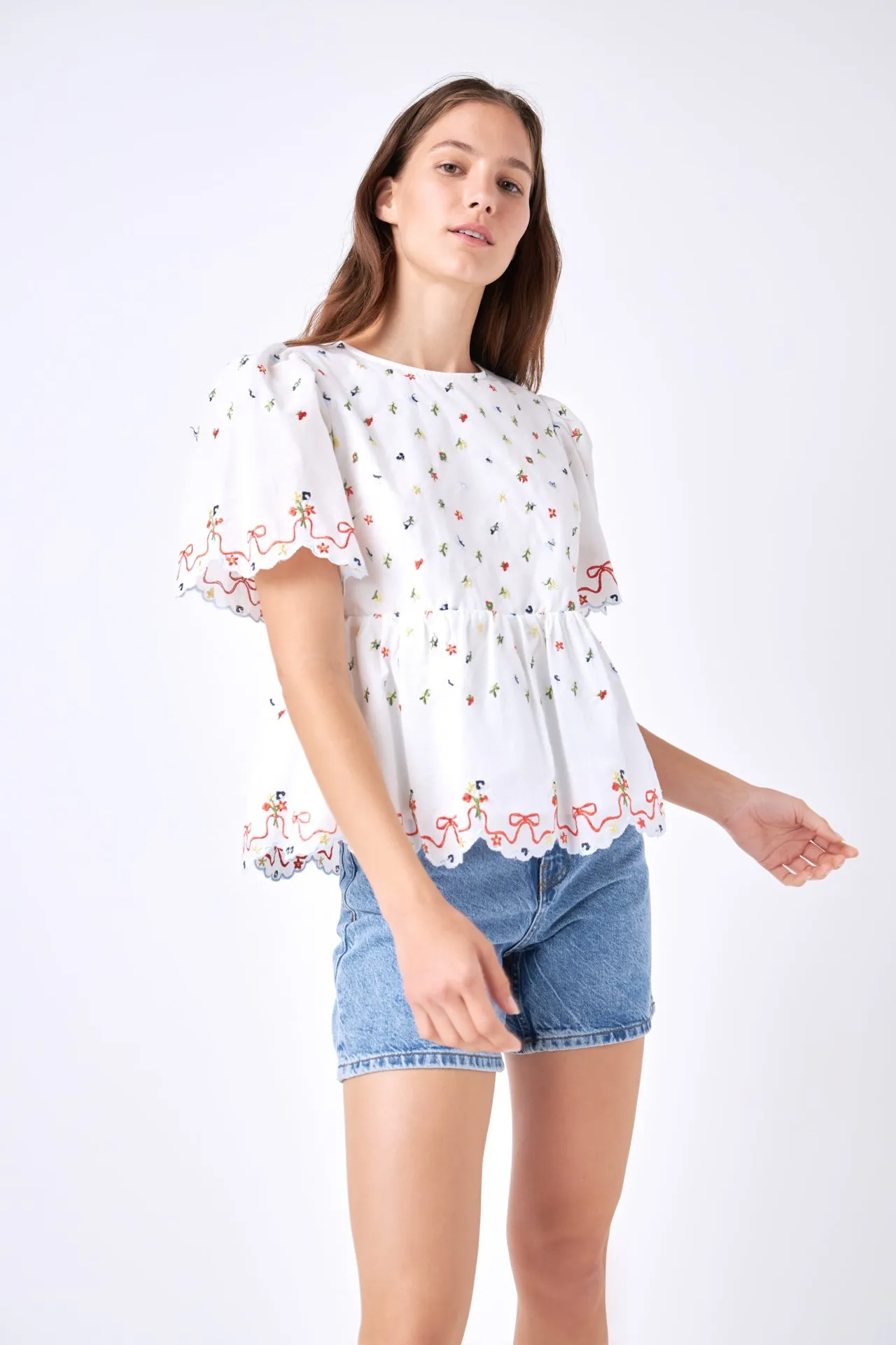 Floral Embroidery Scalloped Top