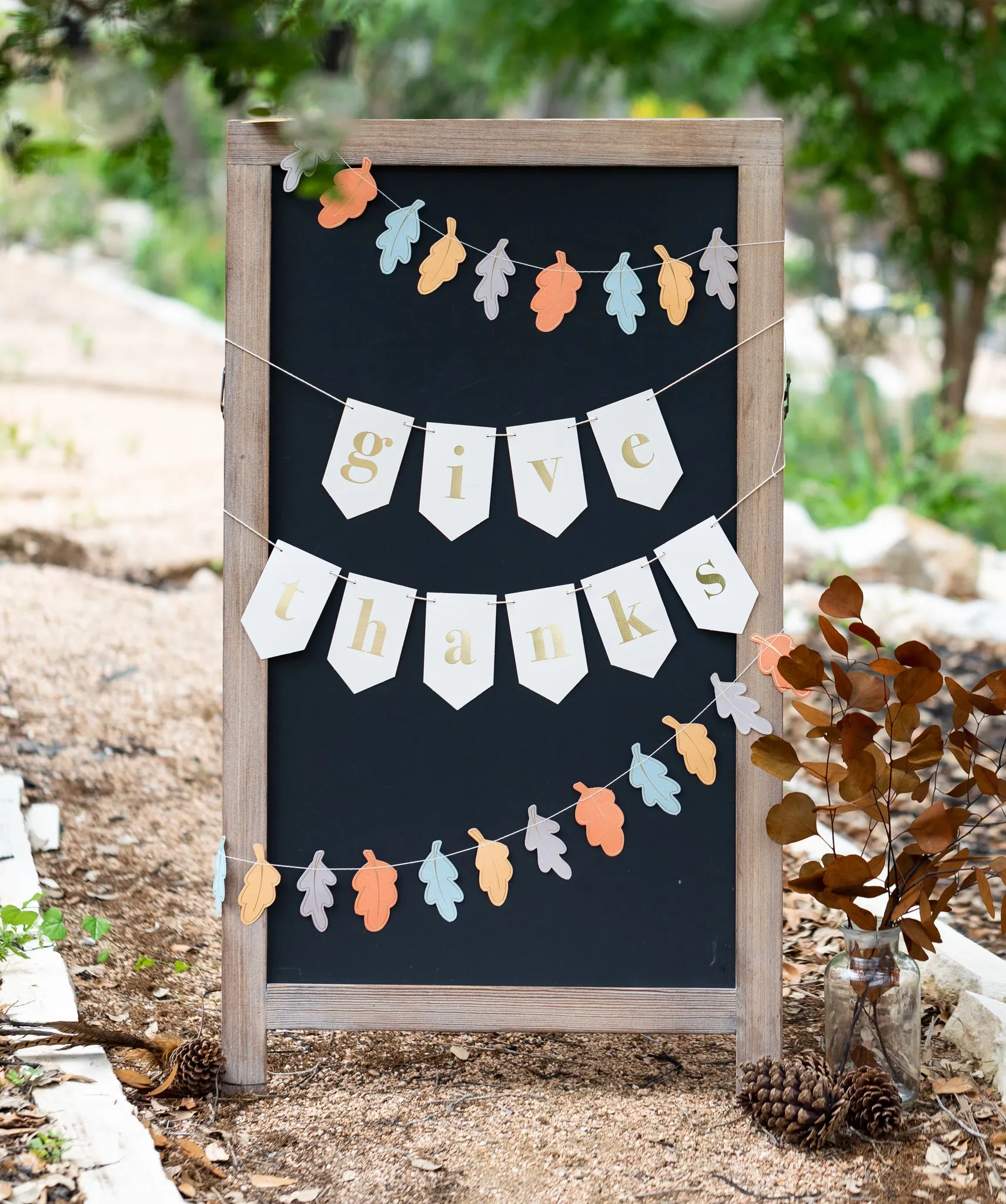 Give Thanks & Leaves Banner Set