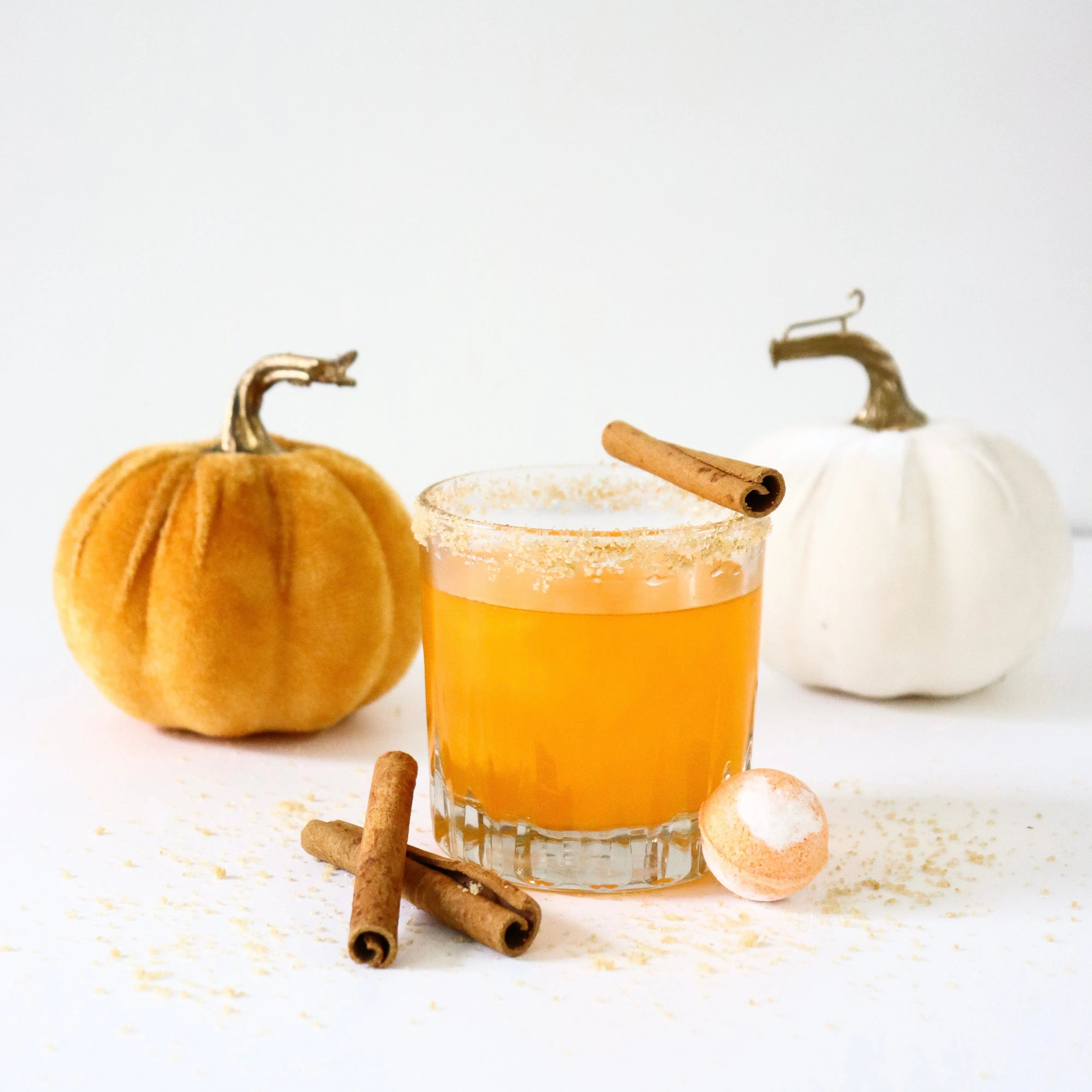 PUMPKIN SPICE - COCKTAIL BOMB