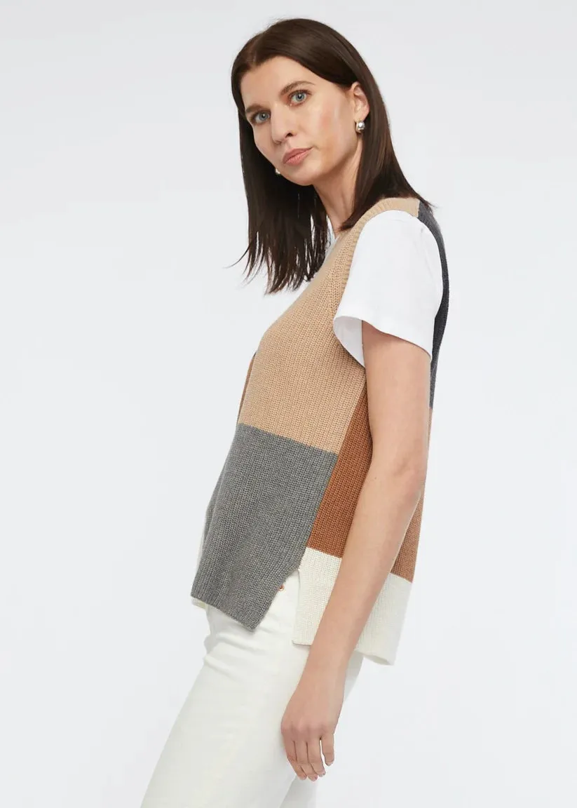 Zaket & Plover Geometric Print Vest - Charcoal